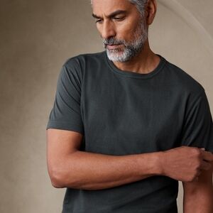 Banana Republic Black Soft Wash Organic Cotton Men's Shirt